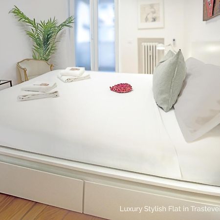 La Dolce Vita - Luxury Stylish Flats In Trastevere 70-90Sqm Рим Экстерьер фото