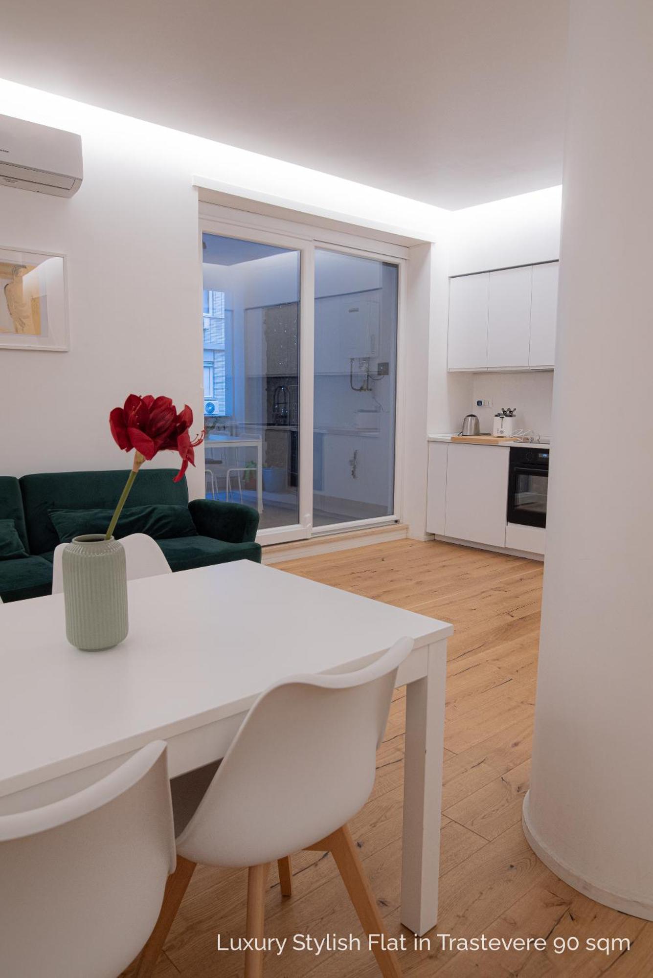 La Dolce Vita - Luxury Stylish Flats In Trastevere 70-90Sqm Рим Экстерьер фото