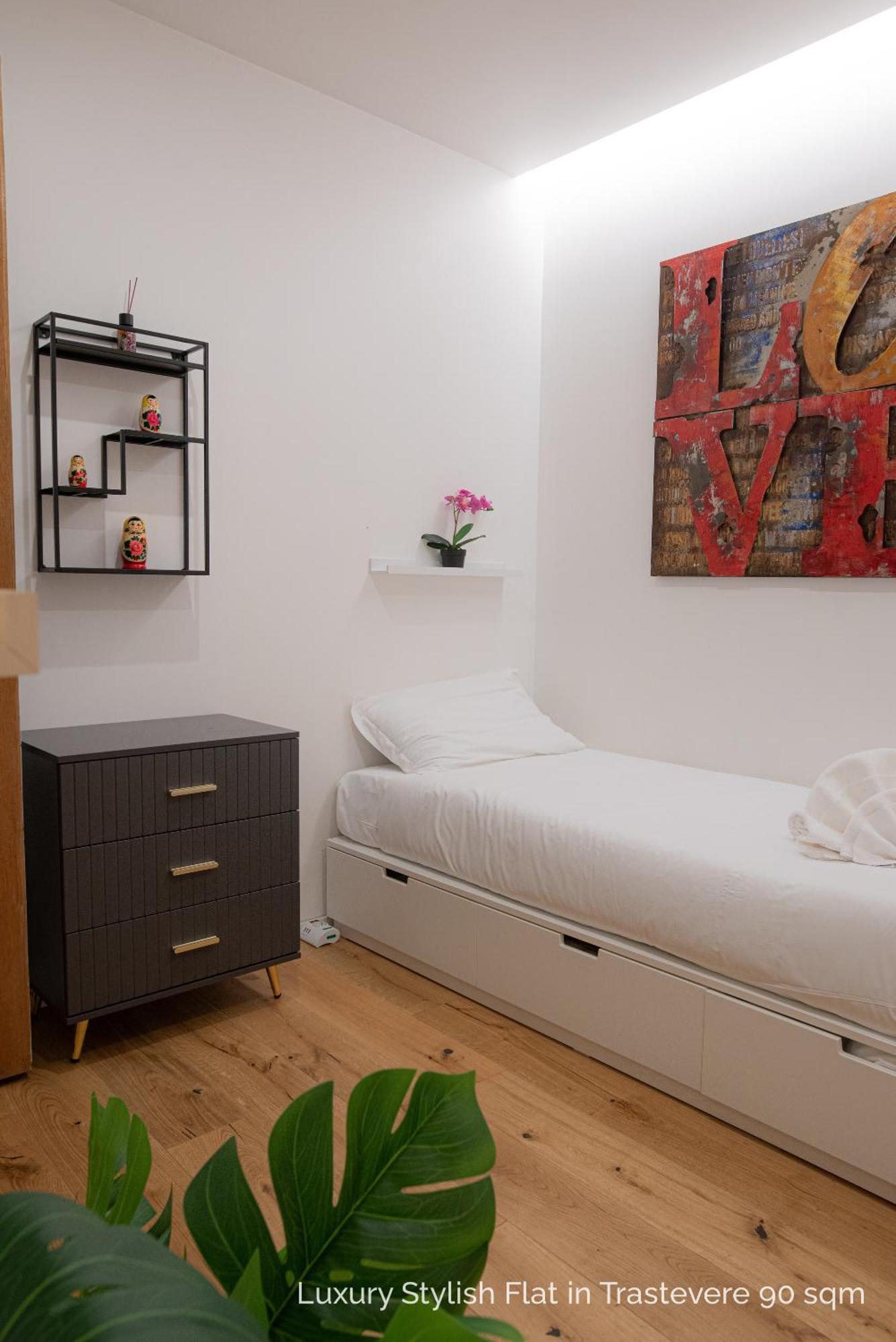 La Dolce Vita - Luxury Stylish Flats In Trastevere 70-90Sqm Рим Экстерьер фото
