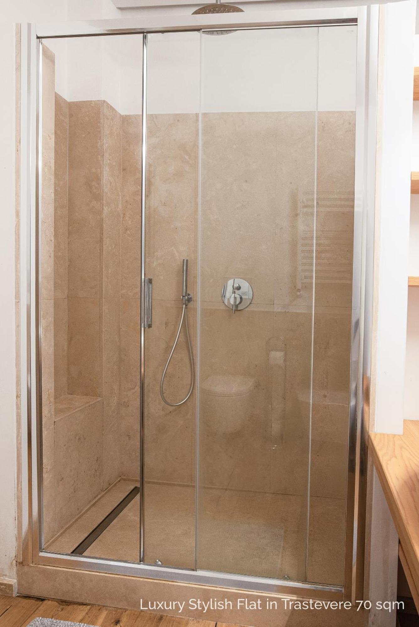 La Dolce Vita - Luxury Stylish Flats In Trastevere 70-90Sqm Рим Экстерьер фото