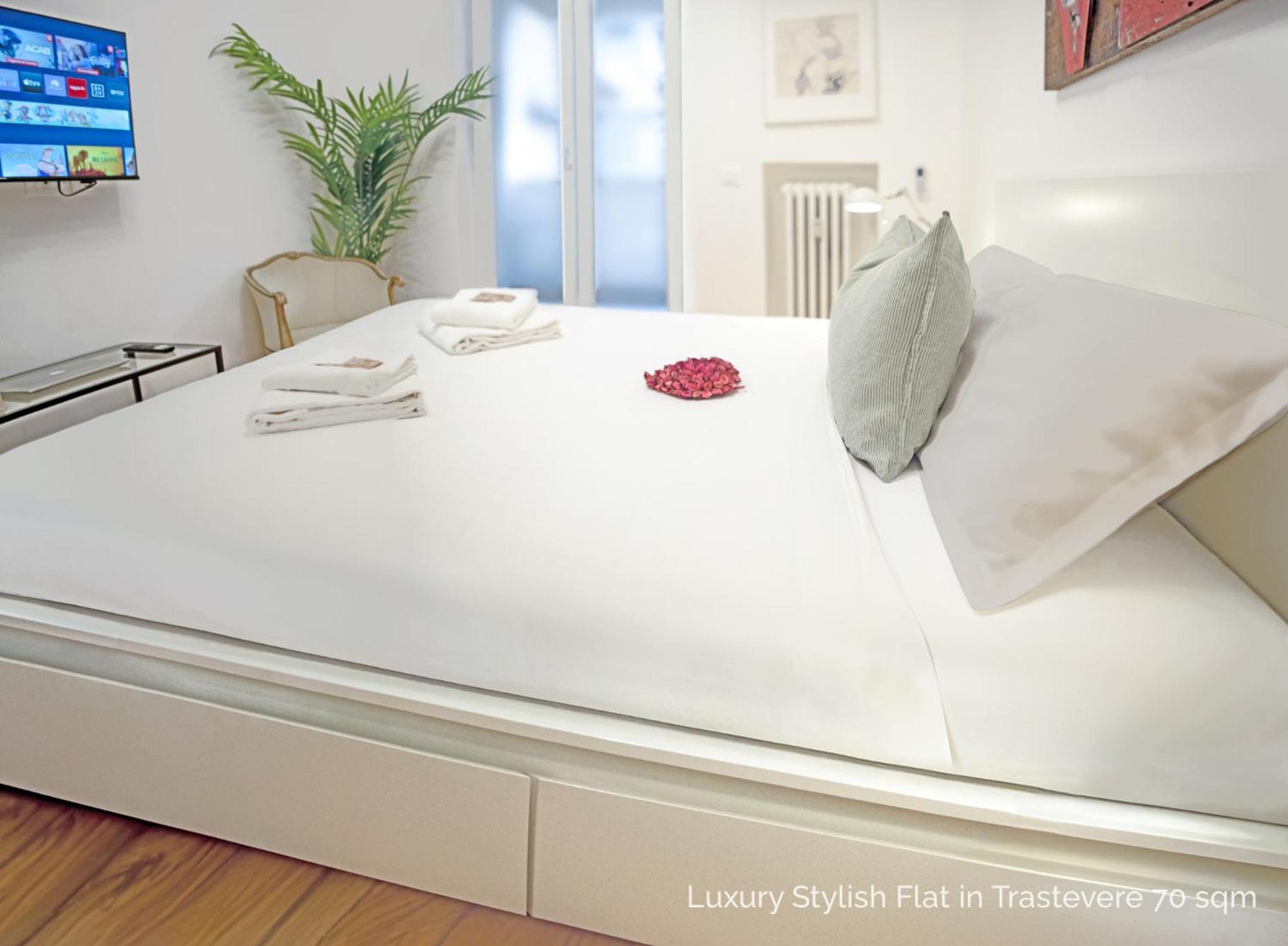 La Dolce Vita - Luxury Stylish Flats In Trastevere 70-90Sqm Рим Экстерьер фото